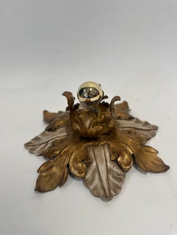 Gouden Blad Wandlamp hollywood regency vintage Italiaans beschikbaar voor biedingen