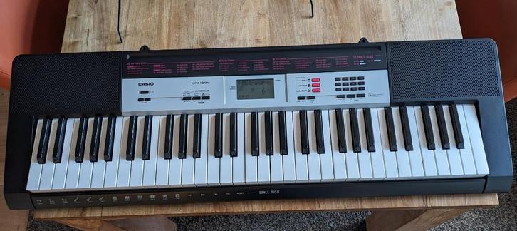 Casio Keyboard CTK-1500, Muziek en Instrumenten, Keyboards, Zo goed als nieuw, 61 toetsen, Casio, Ophalen