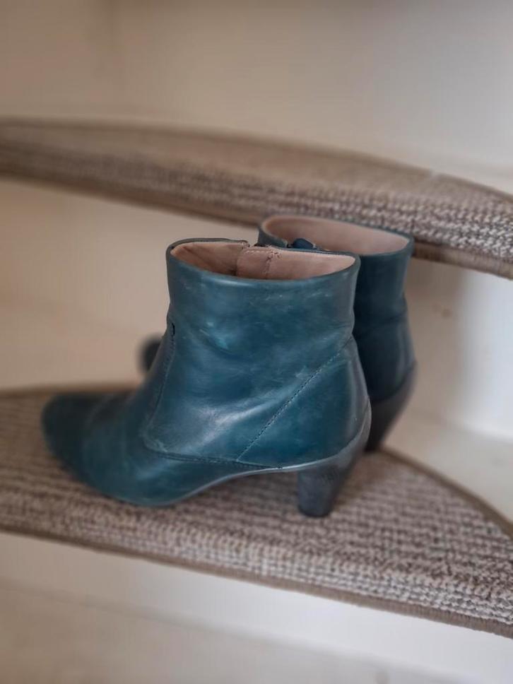 Ecco Sculpture enkellaarzen - maat 38 Goede staat, Kleding | Dames, Schoenen, Gedragen, Lage of Enkellaarzen, Blauw, Ophalen of Verzenden