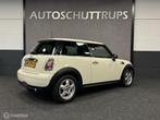 Mini Mini 1.4 One AIRCO / LMV / PDC / STOELVERWARMING, Voorwielaandrijving, Gebruikt, 4 stoelen, Wit