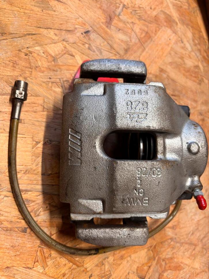 BMW M3 E46 ATE Remklauw Rechtsvoor + Gevlochten Remleiding, Auto-onderdelen, Remmen en Aandrijving, BMW, Gebruikt, Ophalen of Verzenden