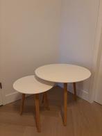 Set van 2 witte tafeltjes, Minder dan 55 cm, Rond, Zo goed als nieuw, Hout