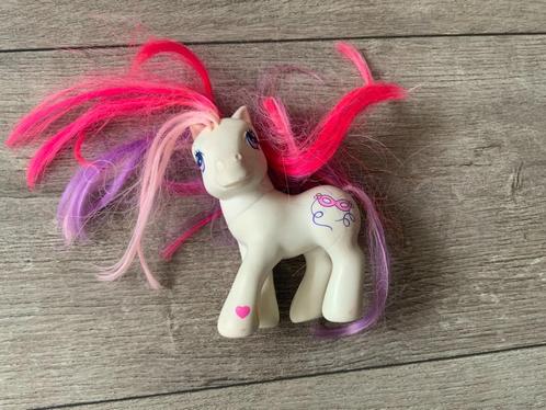 My Little Pony Frilly Frocks G3 Hasbro 2002 Wit roze, Kinderen en Baby's, Speelgoed | My Little Pony, Zo goed als nieuw, Ophalen of Verzenden