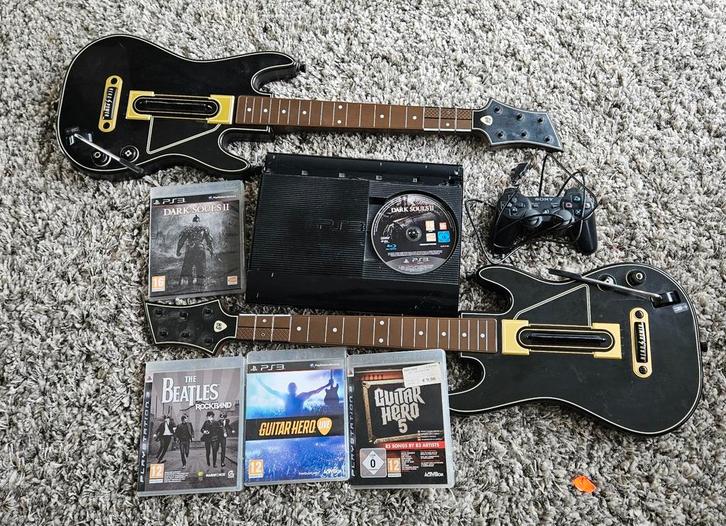 PS3 Slim Set met Guitar Hero gitaren en games, Spelcomputers en Games, Spelcomputers | Sony PlayStation 3, Ophalen of Verzenden