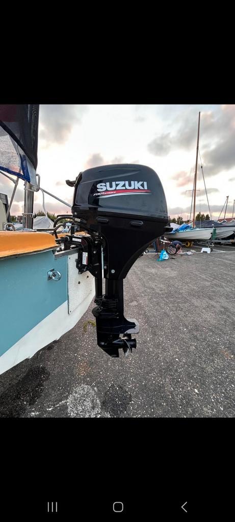Suzuki DF15 Buitenboordmotor - 2019, Watersport en Boten, Buiten- en Binnenboordmotoren, Gebruikt, Benzine, Buitenboordmotor, 10 tot 30 pk