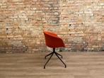 Hay AAC 21 oranjerood bij TheReSales, Huis en Inrichting, Fauteuils, Minder dan 75 cm, Ophalen of Verzenden, Zo goed als nieuw