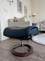 Stressless Voetenbankje Blauw Leer, Huis en Inrichting, Banken | Voetenbanken en Poefen, Ophalen, Gebruikt, 50 tot 75 cm, Leer