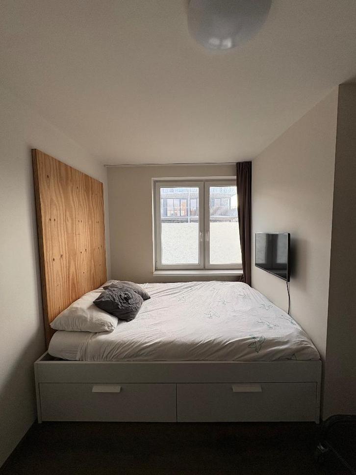 Tweepersoonsbed IKEA (Brimnes 140x200cm), Huis en Inrichting, Slaapkamer | Bedden, Gebruikt, Tweepersoons, 140 cm, 200 cm, Overige materialen