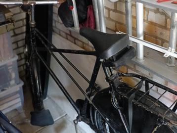 Simplex kruis frame fiets kleur zwart 1955 beschikbaar voor biedingen