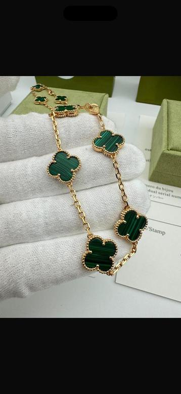 Van Cleef & Arpels nieuw beschikbaar voor biedingen
