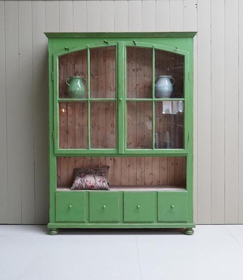 Kast, Groene kast, glaskast, Buffetkast, vitrine kast, Antiek en Kunst, Curiosa en Brocante, Ophalen of Verzenden