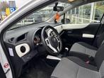 Toyota Yaris 1.0 VVT-i Trend, Auto's, Euro 5, Gebruikt, 750 kg, Wit