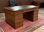 Klassiek Engels bureau #518, Ophalen of Verzenden, Zo goed als nieuw, Bureau