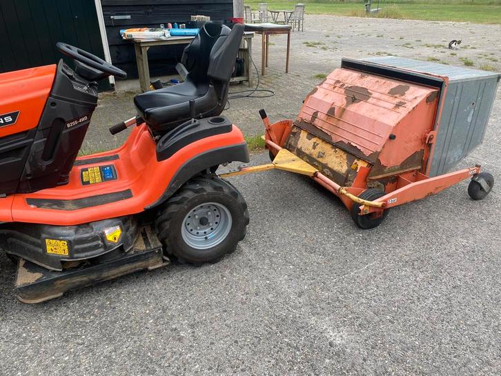 Wiedenmann Star 90 Grasveger / Bladveger, Tuin en Terras, Veegmachines, Gebruikt, Ophalen