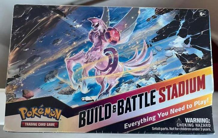 Pokémon TCG Sword & Shield - Astral Radiance Build & Battle, Hobby en Vrije tijd, Verzamelkaartspellen | Pokémon, Nieuw, Starterdeck