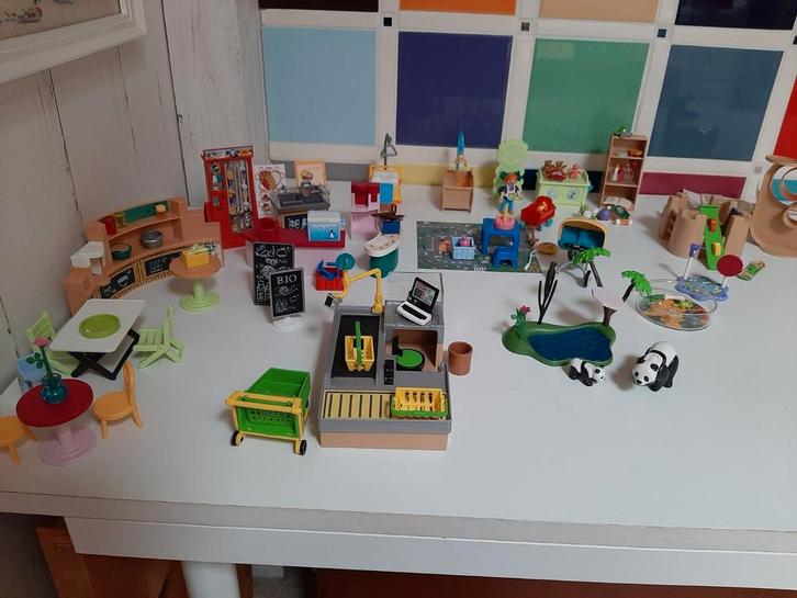 Nieuwe restanten meubeltjes en winkelspullen, Kinderen en Baby's, Speelgoed | Playmobil, Nieuw, Los playmobil, Ophalen of Verzenden
