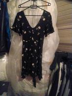 Leuke Jurk zwart met bloemen s / m, Verzenden, Zwart, Zo goed als nieuw, Maat 36 (S)