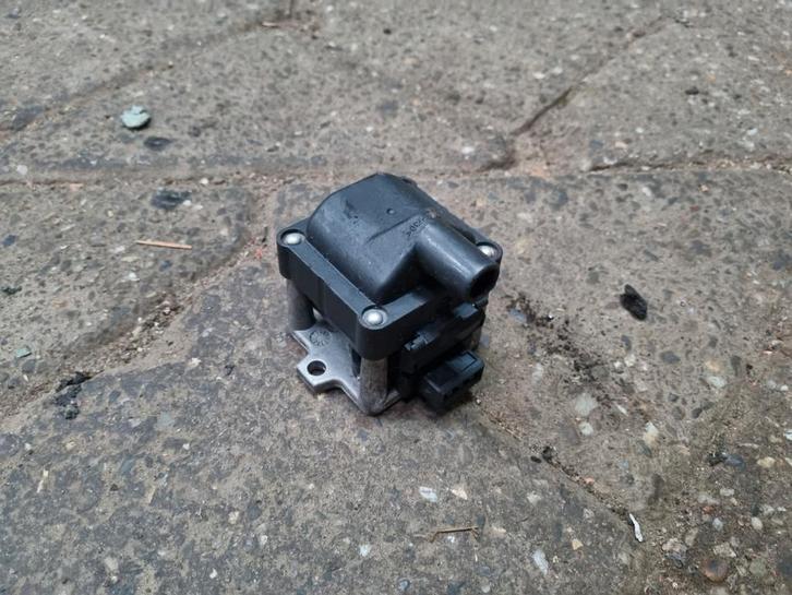 Volkswagen Polo 6N Bobine te koop!, Auto-onderdelen, Elektronica en Kabels, Volkswagen, Gebruikt, Ophalen of Verzenden