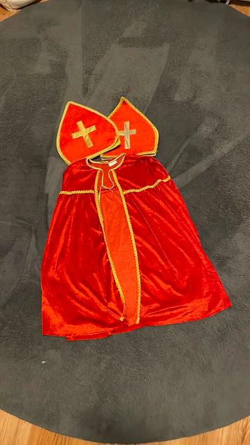 Verkleedset Sinterklaas beschikbaar voor biedingen
