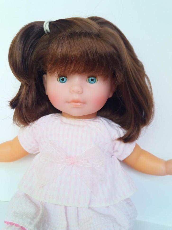 Corolle pop 36 cm bruin haar bobje, Verzamelen, Poppen, Zo goed als nieuw, Pop, Ophalen of Verzenden