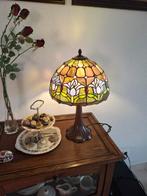 Mooie kleurrijke Tiffany Tafellamp diameter 30 cm, 50 tot 75 cm, Nieuw, Ophalen of Verzenden, Tiffany