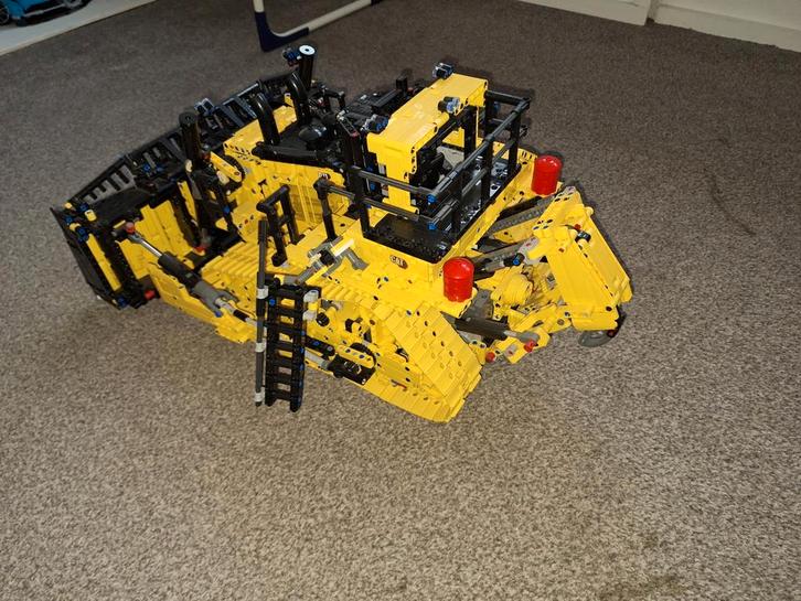 LEGO Technic 42131 Cat D11 Bulldozer, Kinderen en Baby's, Speelgoed | Duplo en Lego, Zo goed als nieuw, Lego, Complete set, Ophalen of Verzenden