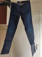 Wrangler, Low waist Jeans, W30 L34, Kleding | Dames, Nieuw, Blauw, W30 - W32 (confectie 38/40), Ophalen of Verzenden