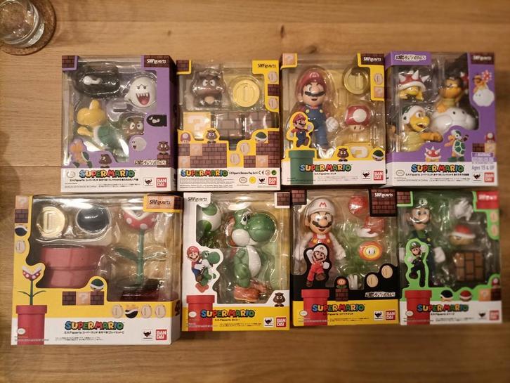 S. H. Figuarts collectie super mario, luigi, yoshi Nintendo, Verzamelen, Poppetjes en Figuurtjes, Zo goed als nieuw, Ophalen of Verzenden