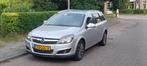perfecte Opel Astra Wagon 1.6 benzine uit 2010 met 204.400km, Auto's, Opel, Voorwielaandrijving, Zwart, Origineel Nederlands, Stationwagon