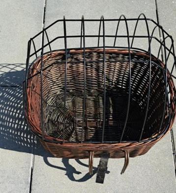 Katten reismand fiets beschikbaar voor biedingen