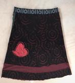 Zwarte rok met print - Maat S, Kleding | Dames, Rokken, Zwart, Ophalen of Verzenden, Zo goed als nieuw, Knielengte