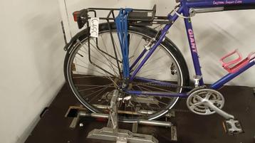 Giant Custom Super Lite Mountainbike beschikbaar voor biedingen