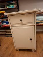Nachtkastje Hemnes, Huis en Inrichting, Slaapkamer | Nachtkastjes, Gebruikt, Minder dan 45 cm, Hout, 55 tot 70 cm