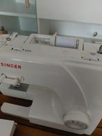 Singer naaimachine, weinig gebruikt dus zo goed als nieuw., Hobby en Vrije tijd, Naaimachines en Toebehoren, Ophalen, Zo goed als nieuw