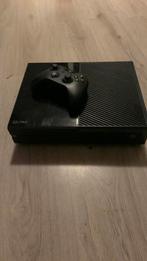 Xbox one met 1 controller en drie spellen, 500 GB, Xbox One, Ophalen of Verzenden, Zo goed als nieuw