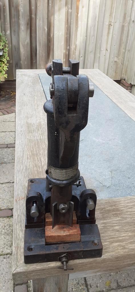 Antieke verstekstans voor kruisroeden, Antiek en Kunst, Antiek | Gereedschap en Instrumenten, Ophalen