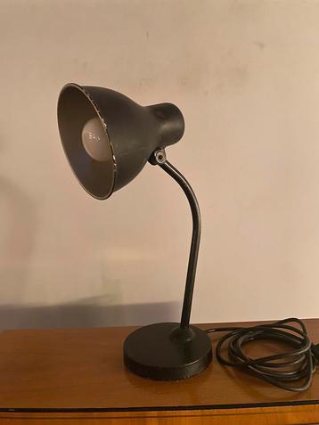 Prachtige Stoere Vintage Bureaulamp beschikbaar voor biedingen