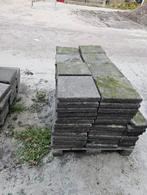 Gratis Betontegels (110 stuks) - 30x30x4 cm, Tuin en Terras, Tegels en Klinkers, Ophalen, Gebruikt, 10 m² of meer, Beton