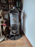 Gietijzeren potkachel met kachelpijp, Ophalen, Gebruikt, Houtkachel, Vrijstaand