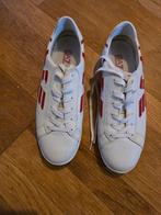 Armani sneakers, Kleding | Heren, Armani, Wit, Ophalen of Verzenden, Sneakers of Gympen