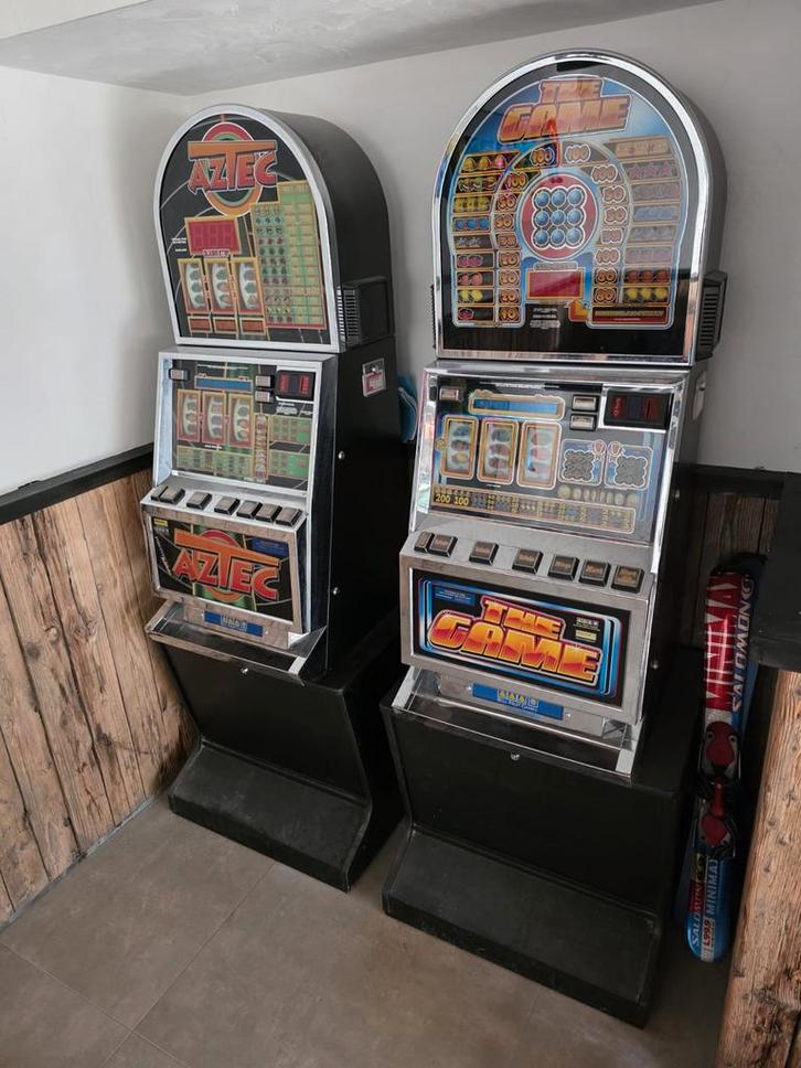 Gokkasten - The Game & Aztec, Verzamelen, Automaten | Gokkasten en Fruitautomaten, Gebruikt, Euro, Met sleutels, Ophalen of Verzenden
