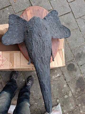 Olifant Hoofd - Metaal op Hout - 85cm - Decoratief beschikbaar voor biedingen