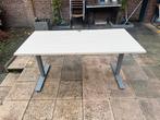 Adjustable office desk, Huis en Inrichting, Bureaus, Ophalen, In hoogte verstelbaar, Zo goed als nieuw, Bureau