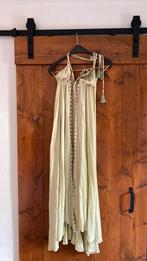 Ibiza Summum Style halterjurk ibiza style, Kleding | Dames, Jurken, Ophalen of Verzenden, Zo goed als nieuw, Maat 38/40 (M), Onder de knie