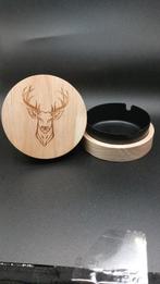 Houten Asbak met Hert Gravure, Gebruikt, Bruin, Ophalen of Verzenden, Minder dan 25 cm