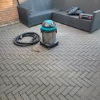 Nat en droog stofzuiger, Ophalen