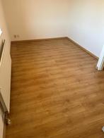 Laminaat ruim 23m2 inclusief ondervloer en plinten, Doe-het-zelf en Verbouw, Vloerdelen en Plavuizen, Ophalen, 50 tot 150 cm, Zo goed als nieuw