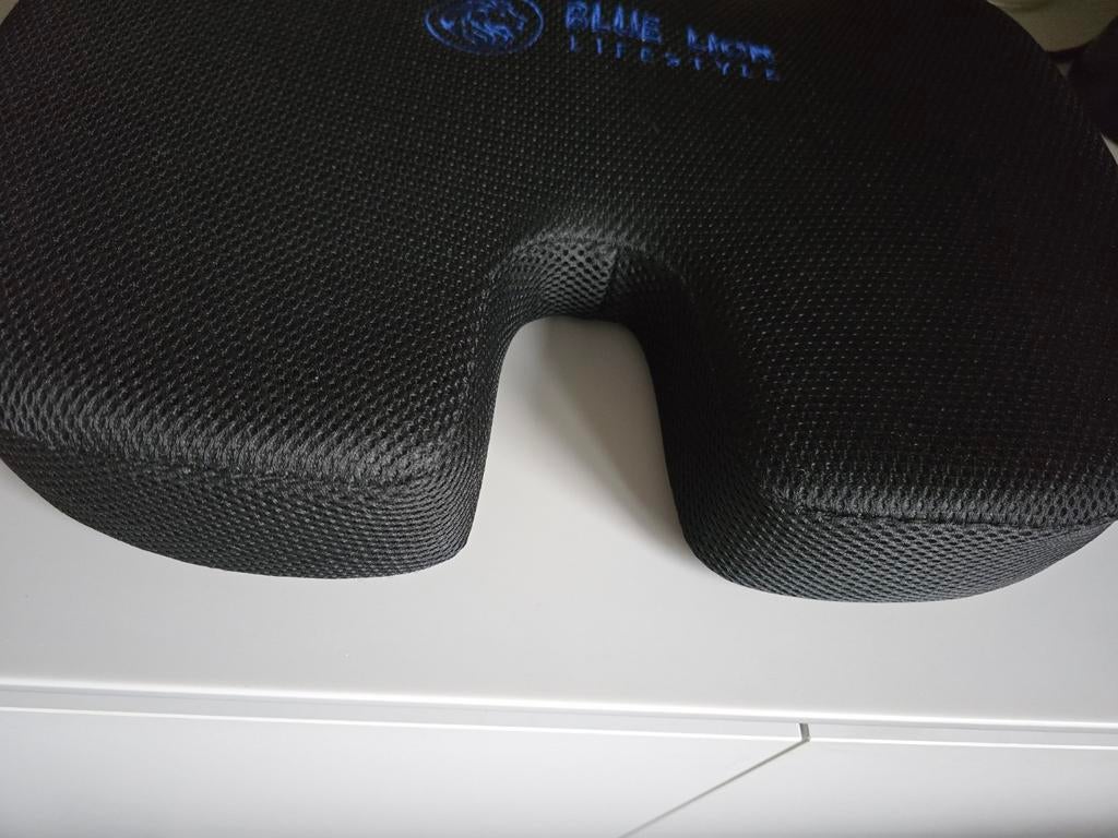 Ergonomisch stuit kussen. Z.G.A.N, Ophalen of Verzenden, Zo goed als nieuw
