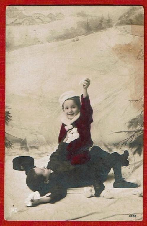 Kinderen - Spelende kinderen in de sneeuw - 1911 ( St.A.Par), Verzamelen, Ansichtkaarten | Themakaarten, Gelopen, Voor 1920, Kinderen