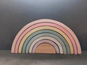 Little Dutch regenboog hout beschikbaar voor biedingen